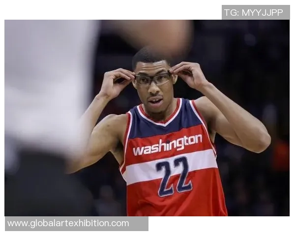 基于足球明星综合数值分析探讨球员表现与市场价值的关联性