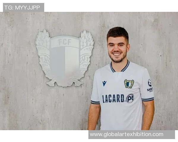 马丁足球生涯全景解析:从青训到巅峰时刻的传奇之路 马丁足球生涯全景解析:从青训到巅峰时刻的传奇之路